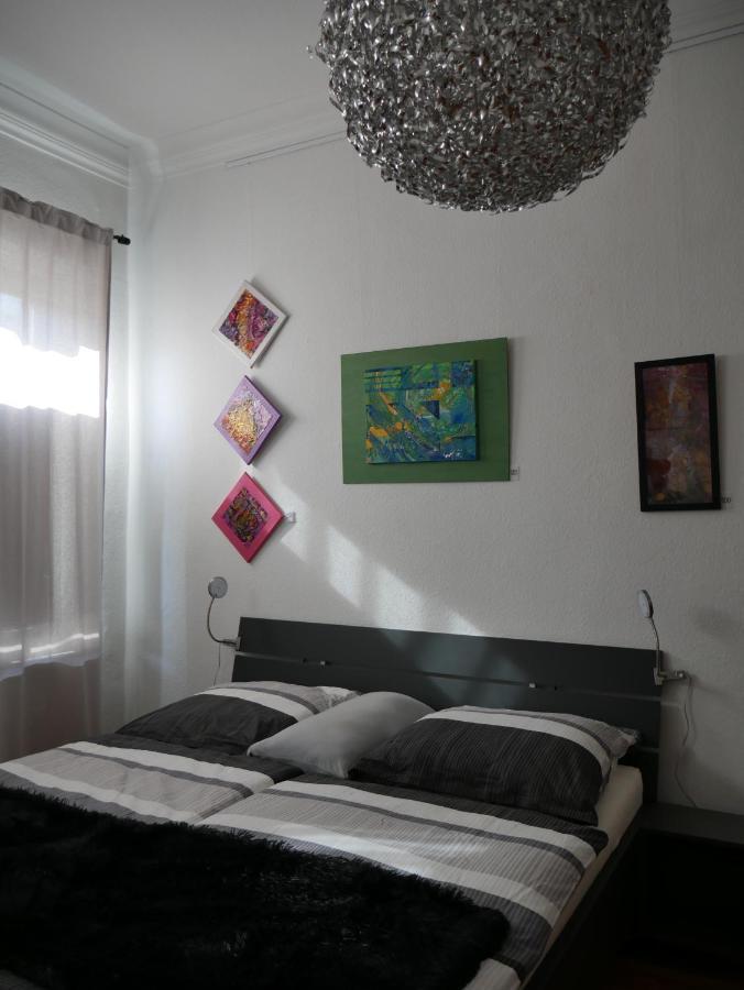 קמניץ Ferienwohnungen In Der Kunstgalerie Charlie Und Jenny מראה חיצוני תמונה